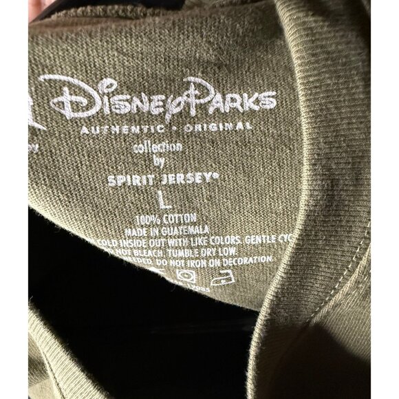 Disney Spirit Jersey Green Disneyland Resort Long Sleeve Mens L w/ Patches - Picture 5 of 7